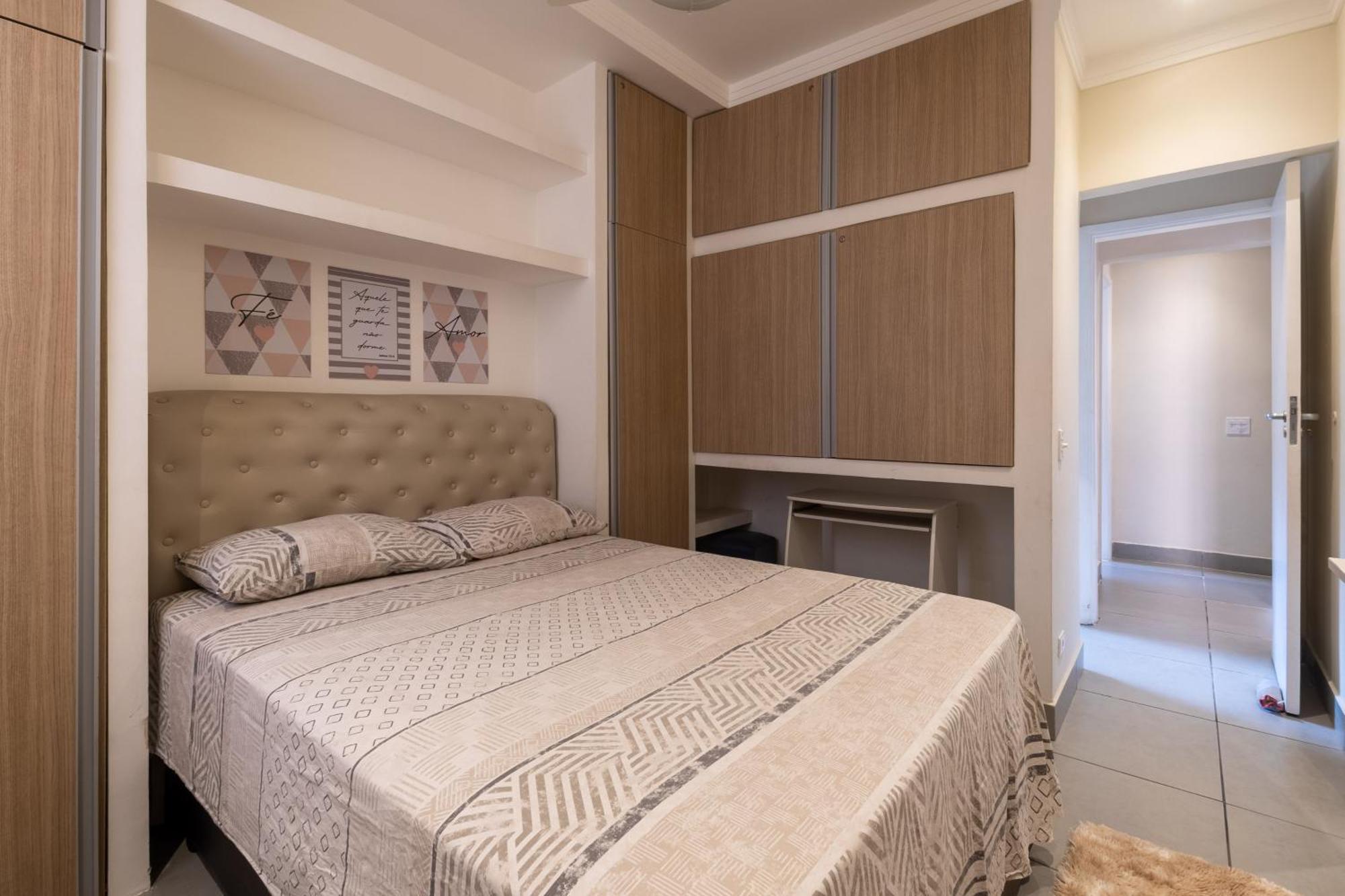 Apto Luxuoso Enseada กัวรูจา ภายนอก รูปภาพ