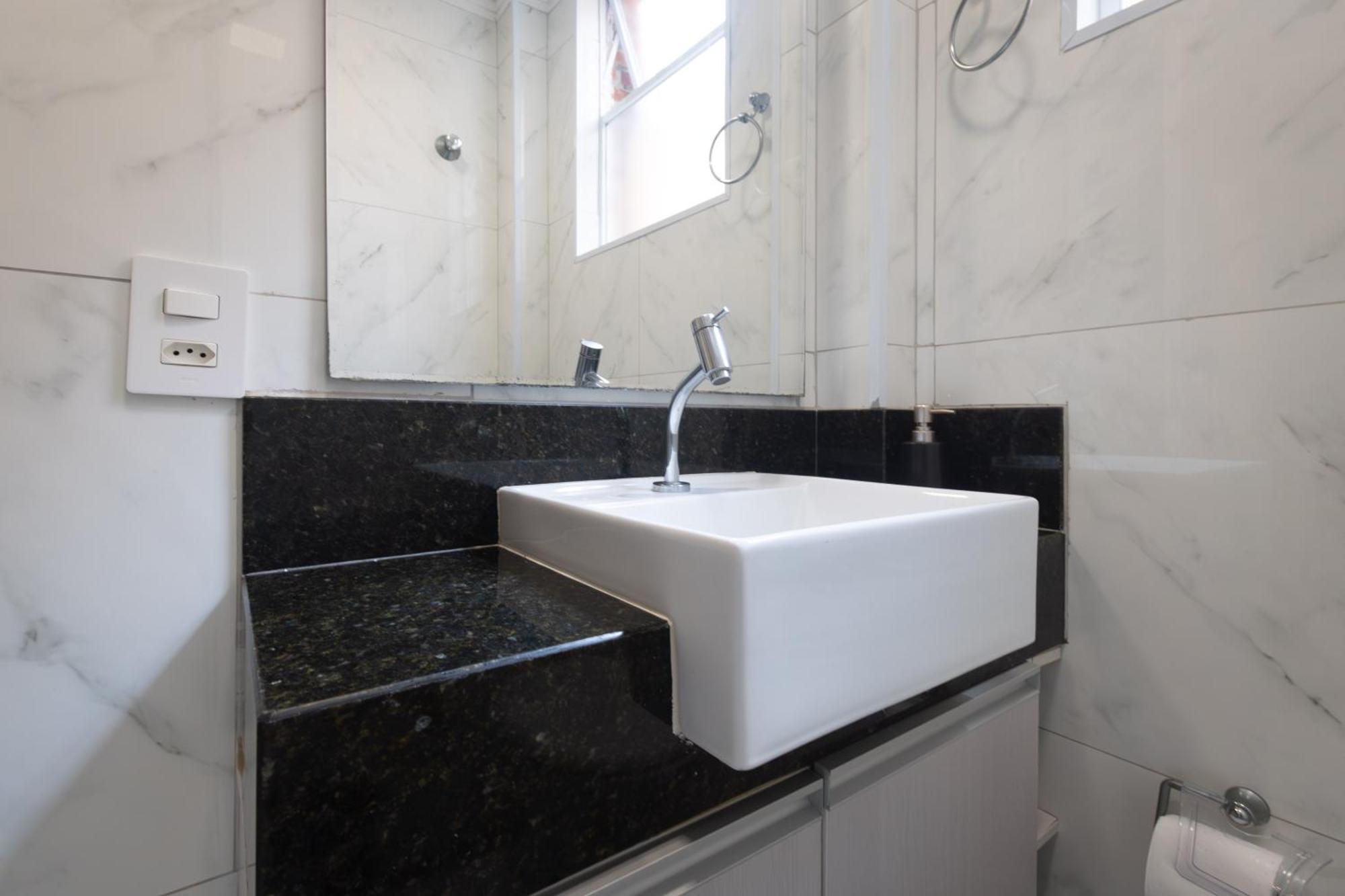 Apto Luxuoso Enseada กัวรูจา ภายนอก รูปภาพ
