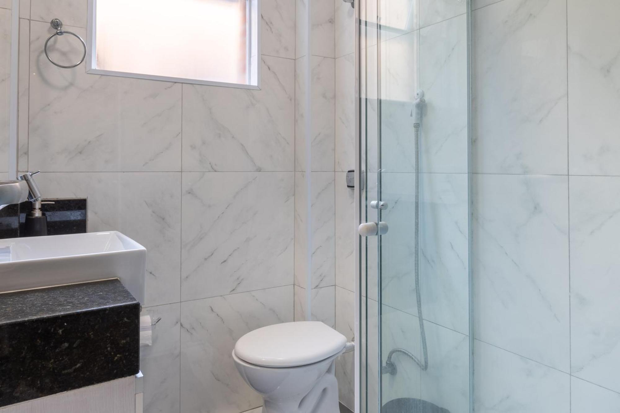 Apto Luxuoso Enseada กัวรูจา ภายนอก รูปภาพ